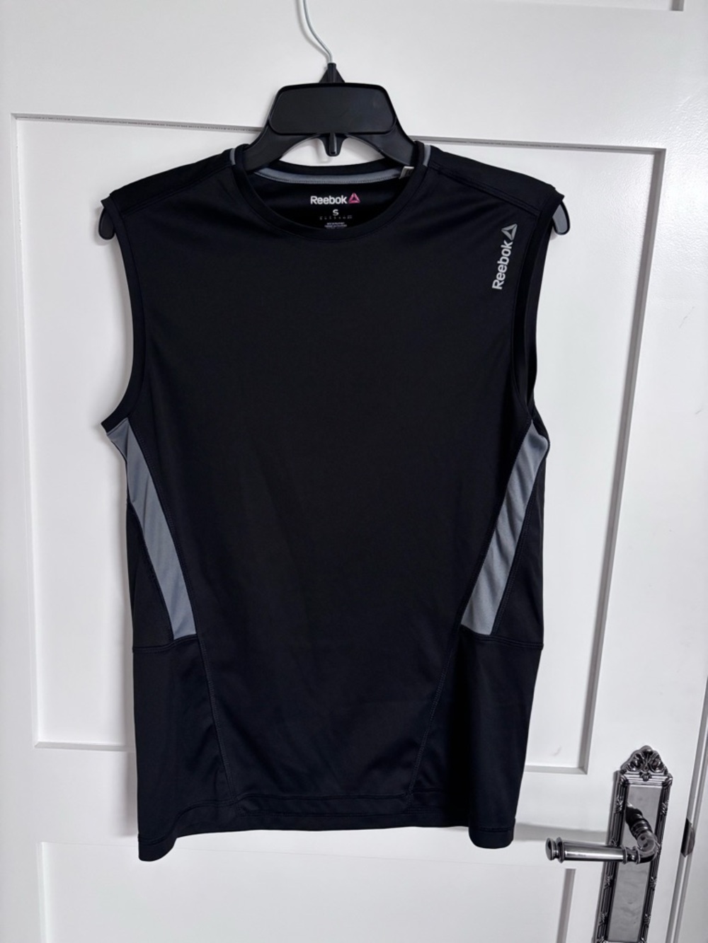 Reebok Men's Black Sleeveless Athletic Top with Gray Panels